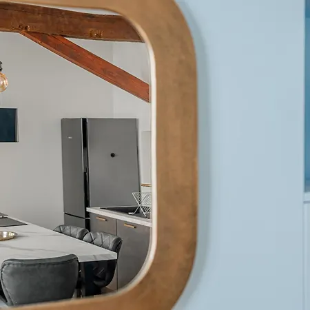 Le Tresor De La Monnaie Apartment *